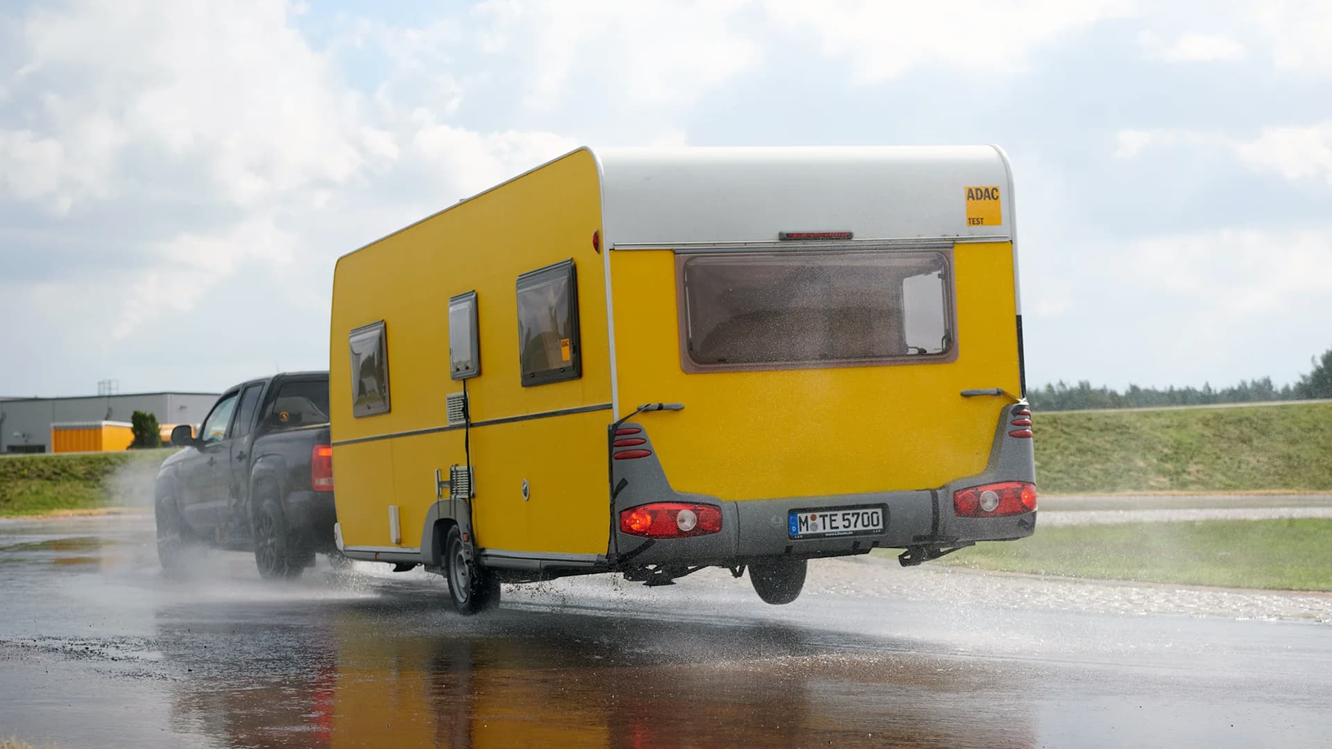 summer-trailer-tyres-test-185-r14c-adac-2025-1