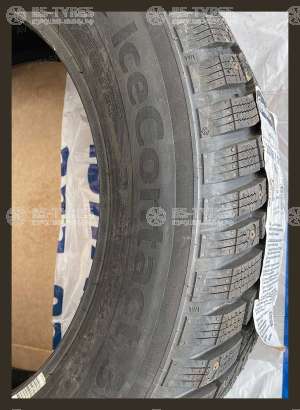 Continental ContiIceContact 3 295/40 R20 110T