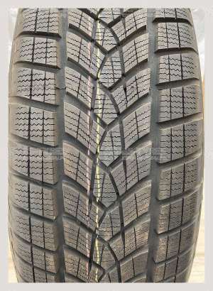 Goodyear Ultra Grip Ice SUV 265/50 R20 111T