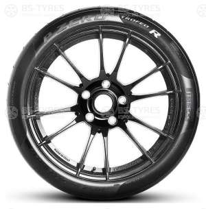 P Zero Trofeo Race